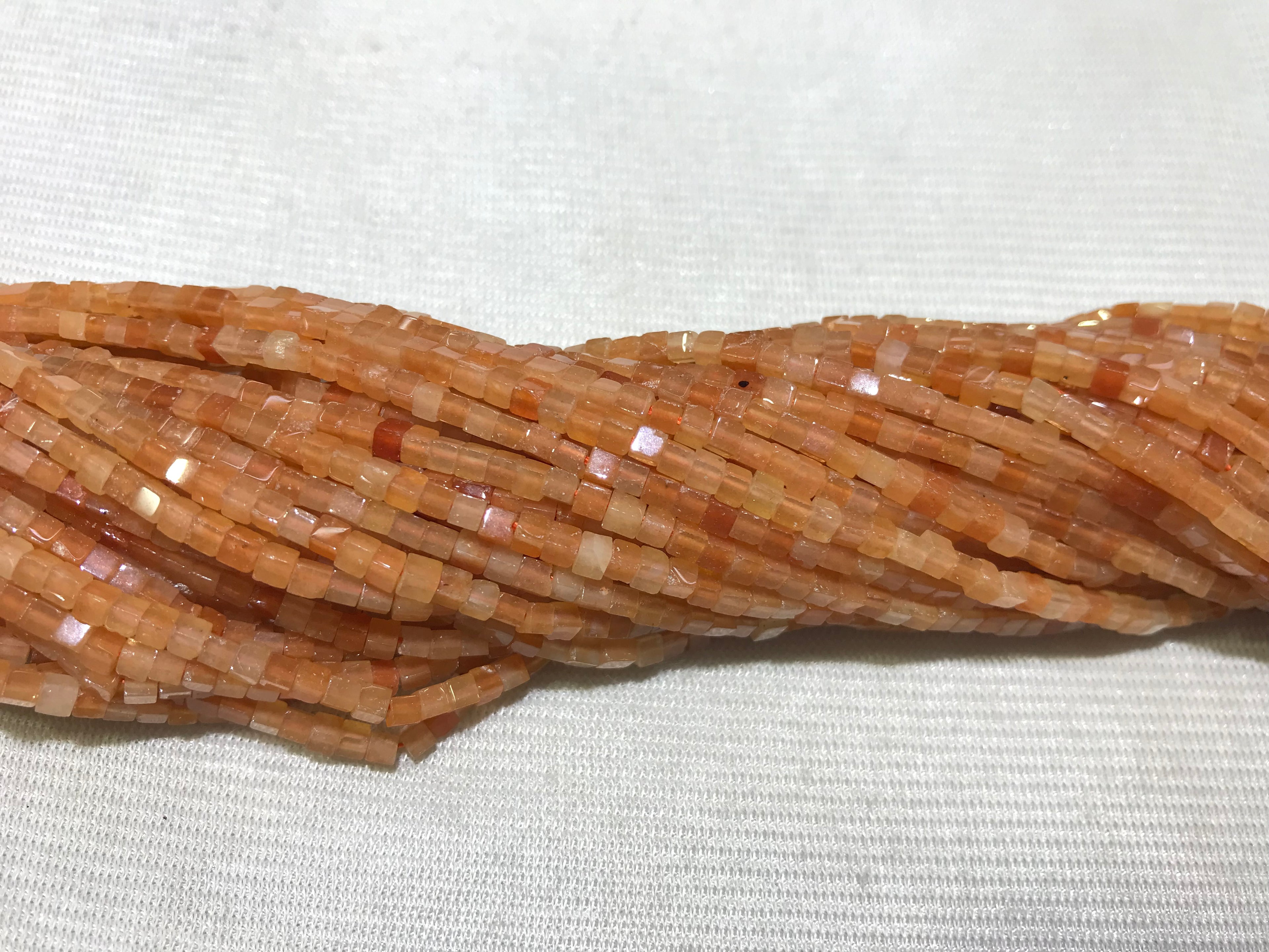 Red Aventurine 2-2.5mm Cube Gemstone Loose Beads 15 Inch Strand for Jewelry Making — DIY Bracelet Necklace Supplies for Beaders, Crafters  & Wholesale Buyers